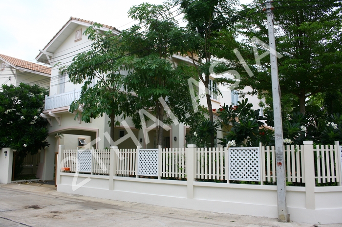 Baan Fha Rimhard, Pattaya, Jomtien - photo, price, location map
