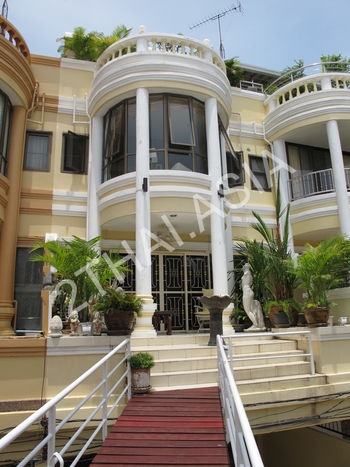 Royal Belleview Penthouse, Pattaya, Pratumnak - photo, price, location map