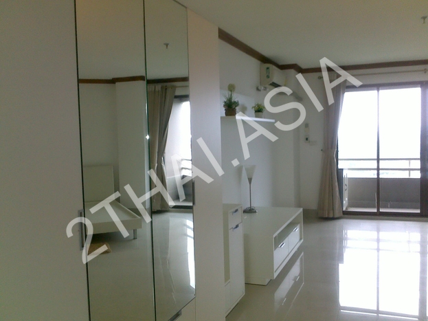 Angket Hip Residence, Pattaya, Jomtien - photo, price, location map