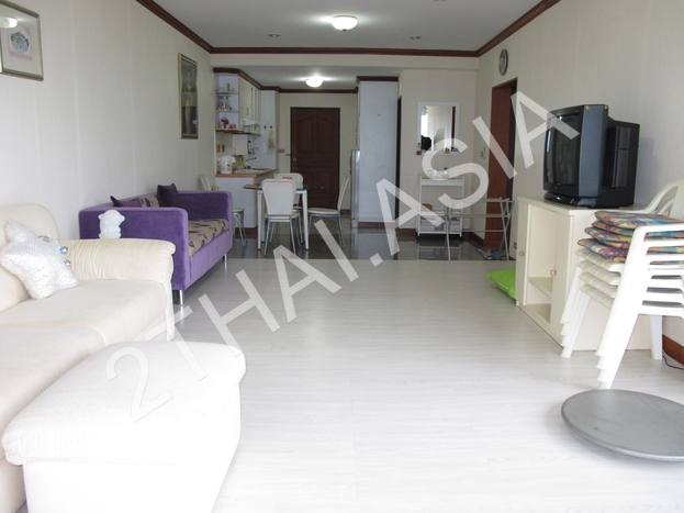 Krisda Golden Condotel , Pattaya, Na-Jomtien - photo, price, location map