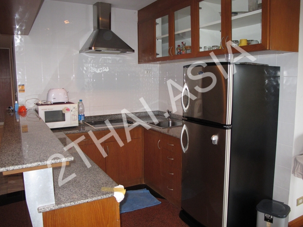 Krisda Golden Condotel , Pattaya, Na-Jomtien - photo, price, location map