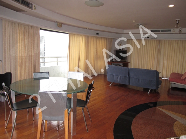 Krisda Golden Condotel , Pattaya, Na-Jomtien - photo, price, location map