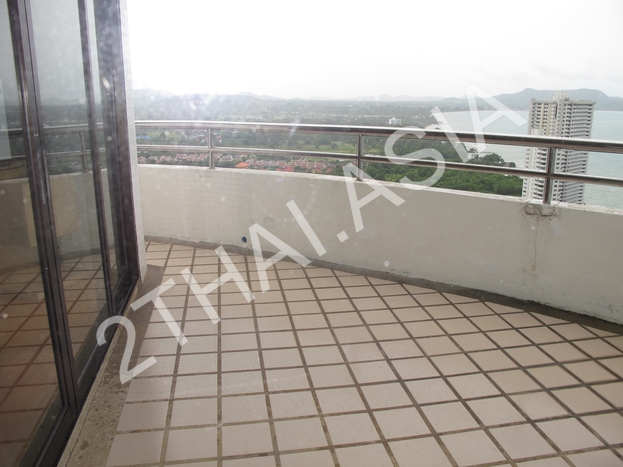 Krisda Golden Condotel , Pattaya, Na-Jomtien - photo, price, location map
