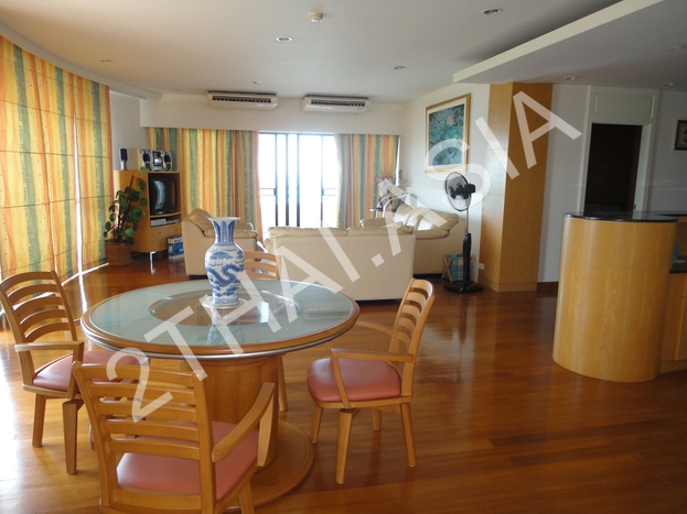 Krisda Golden Condotel , Pattaya, Na-Jomtien - photo, price, location map