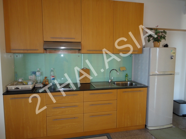 Krisda Golden Condotel , Pattaya, Na-Jomtien - photo, price, location map