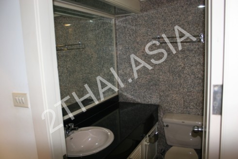 Ocean Marina Yacht Club, Pattaya, Na-Jomtien - photo, price, location map