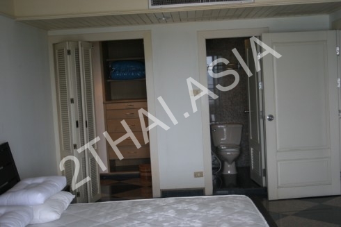 Ocean Marina Yacht Club, Pattaya, Na-Jomtien - photo, price, location map