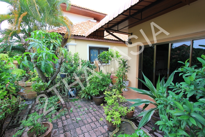 The Grand Lotus Place, Pattaya, Jomtien - photo, price, location map