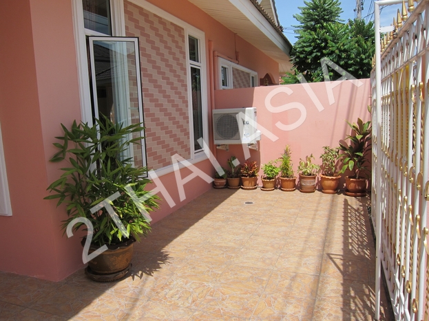 Chokchai Garden Home 4, Pattaya, East Pattaya - photo, price, location map