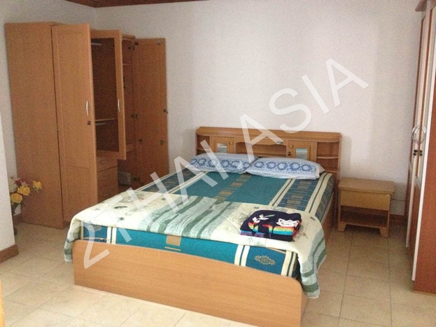 Jomtien Plaza Shining Star, Pattaya, Jomtien - photo, price, location map