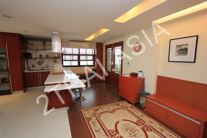 Jomtien Complex Condotel, Pattaya, Jomtien - photo, price, location map