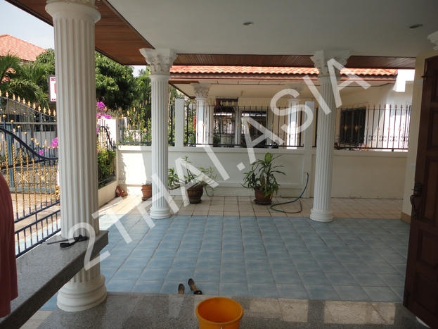 Eakmongkol Soi 8, Pattaya, Jomtien - photo, price, location map