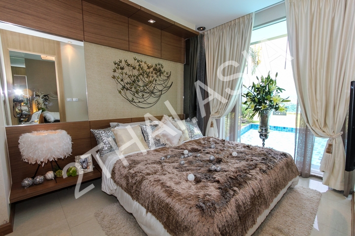 The Riviera Wongamat Beach, Pattaya, North Pattaya - photo, price, location map
