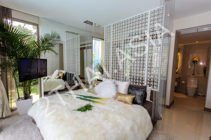 The Riviera Wongamat Beach, Pattaya, North Pattaya - photo, price, location map