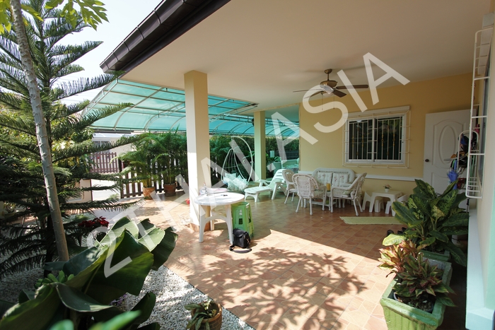 Pattaya Tropical Village, Pattaya, East Pattaya - photo, price, location map