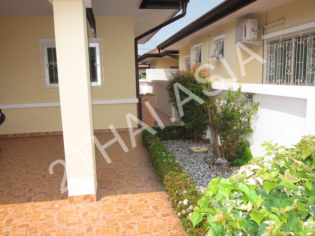 Pattaya Tropical Village, Pattaya, East Pattaya - photo, price, location map