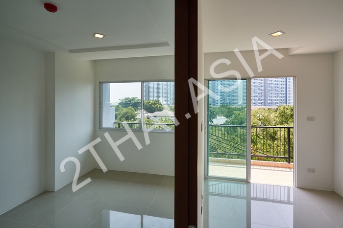 Trio Gems Condominium, Pattaya, Jomtien - photo, price, location map