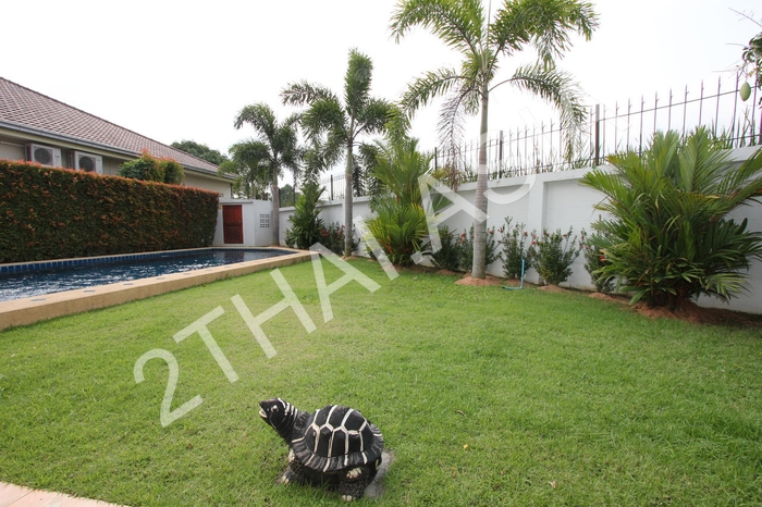 Pattaya Tropical Village, Pattaya, East Pattaya - photo, price, location map