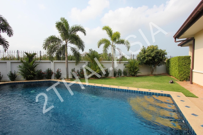 Pattaya Tropical Village, Pattaya, East Pattaya - photo, price, location map