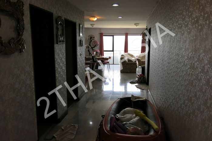 Krisda Golden Condotel , Pattaya, Na-Jomtien - photo, price, location map