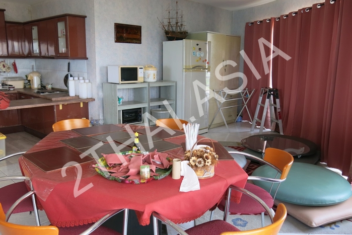 Krisda Golden Condotel , Pattaya, Na-Jomtien - photo, price, location map