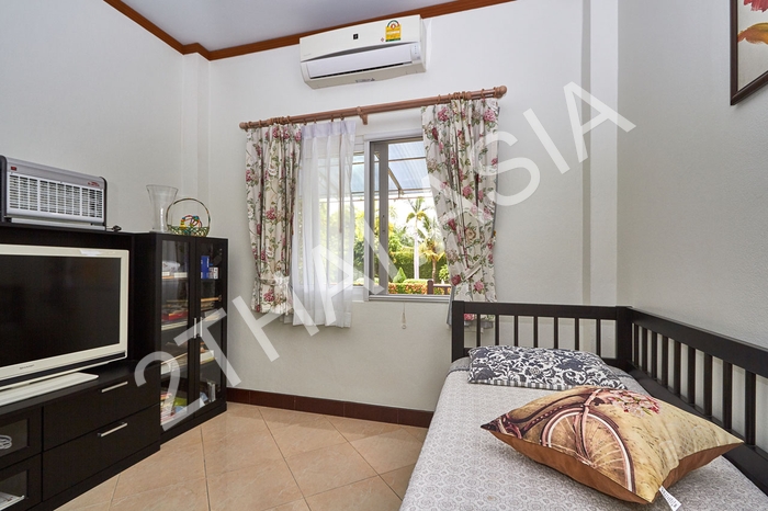 Pattaya Tropical Village, Pattaya, East Pattaya - photo, price, location map