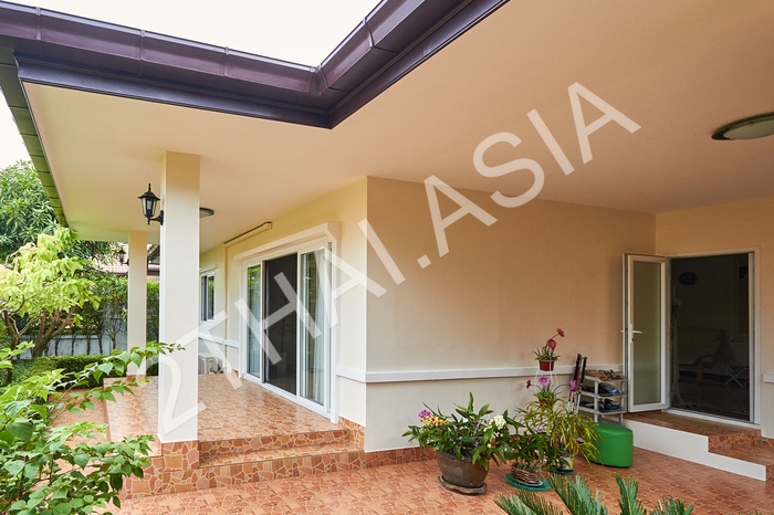 Pattaya Tropical Village, Pattaya, East Pattaya - photo, price, location map