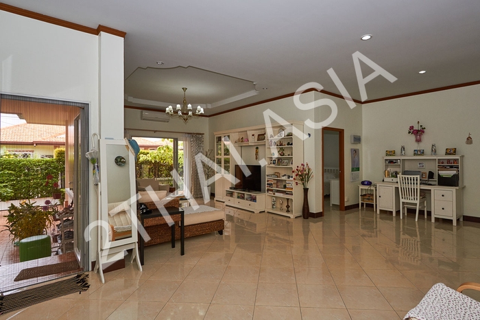 Pattaya Tropical Village, Pattaya, East Pattaya - photo, price, location map