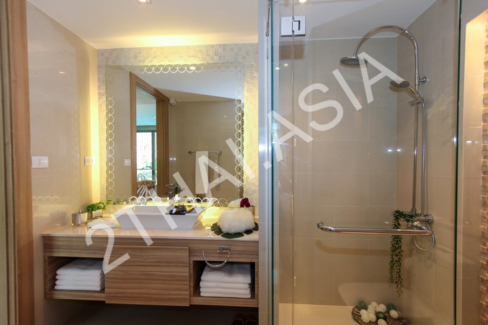 The Riviera Wongamat Beach, Pattaya, North Pattaya - photo, price, location map