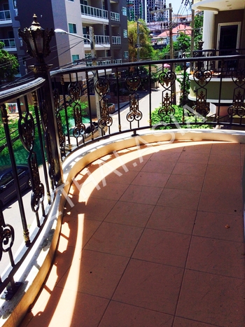 Siam Oriental Twins, Pattaya, Pratumnak - photo, price, location map