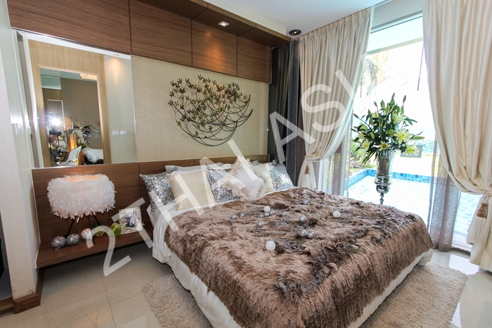 The Riviera Wongamat Beach, Pattaya, North Pattaya - photo, price, location map