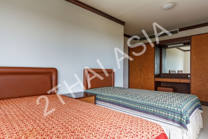 Ocean Marina Yacht Club, Pattaya, Na-Jomtien - photo, price, location map