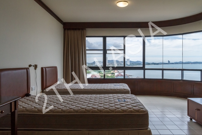 Ocean Marina Yacht Club, Pattaya, Na-Jomtien - photo, price, location map