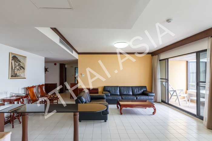 Ocean Marina Yacht Club, Pattaya, Na-Jomtien - photo, price, location map