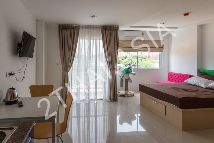 Trio Gems Condominium, Pattaya, Jomtien - photo, price, location map