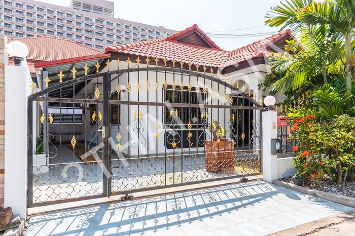 Royal Park Village, Pattaya, Jomtien - photo, price, location map
