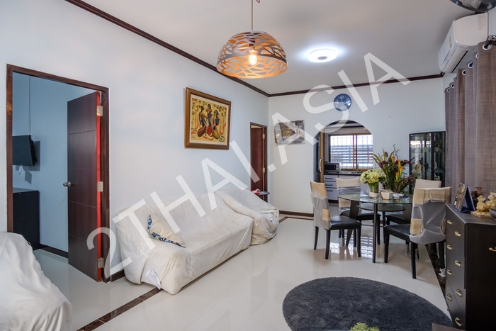 Royal Park Village, Pattaya, Jomtien - photo, price, location map