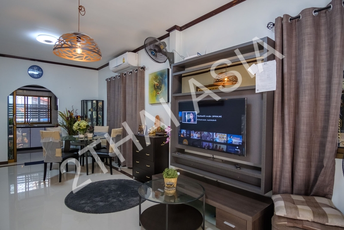 Royal Park Village, Pattaya, Jomtien - photo, price, location map