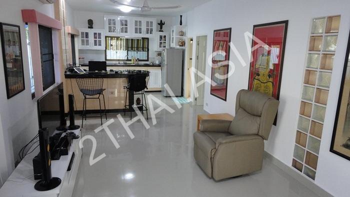 Royal Park Village, Pattaya, Jomtien - photo, price, location map