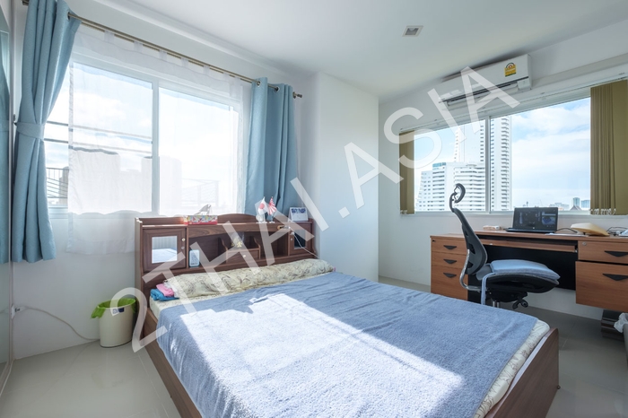 Trio Gems Condominium, Pattaya, Jomtien - photo, price, location map